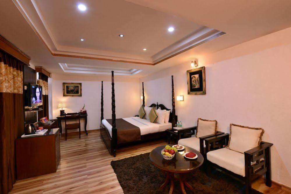 Hotel Ashiana Regency Shimla Zewnętrze zdjęcie